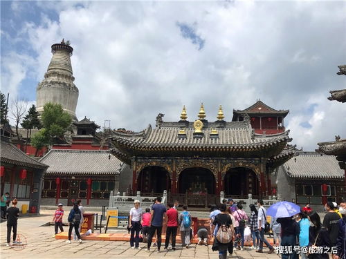 塔院寺中心的大白寺,五台山的标志性建筑,可以追求心灵的宁静